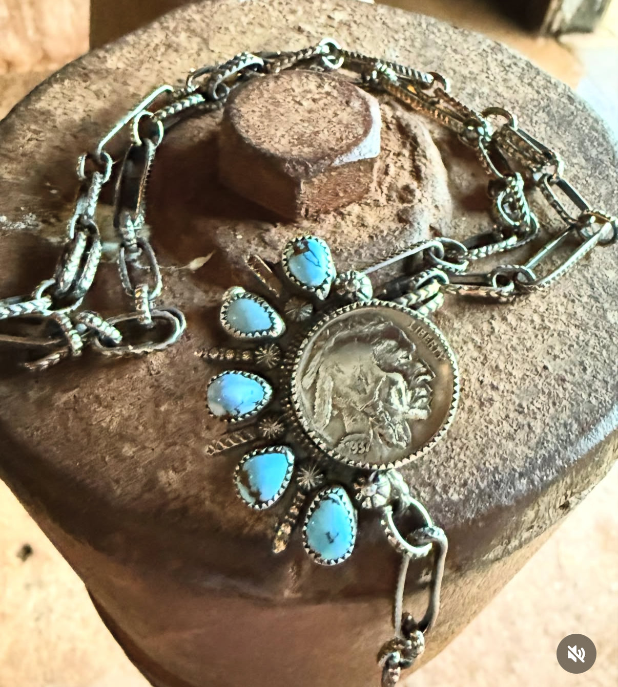 Golden Hills Big Chief Chain